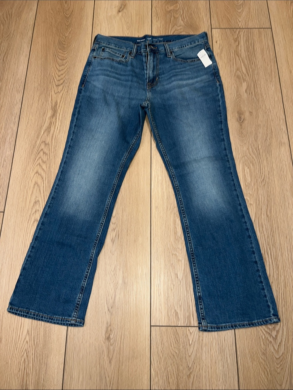 Old Navy Men's Blue Bootcut Jeans - Picture 12 of 15